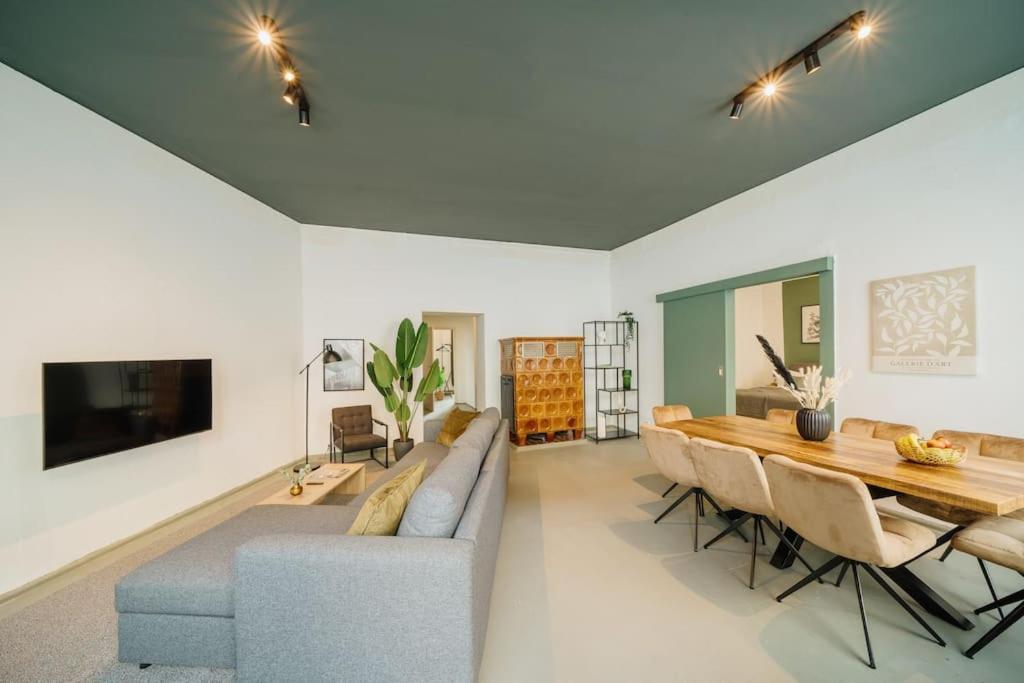 New 130M², Lounge Room, Im Herzen Berlins Екстер'єр фото